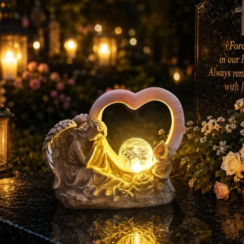 Solární pamětní figura s andělem se srdcem s praskavou skleněnou koulí SM26575